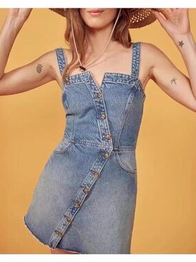 Reformation Jeans Gabriela
Blue Asymmetrical Button Mini
Denim Dress- Size 6